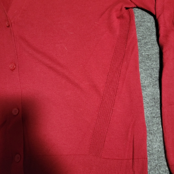 Banana Republic Red Women's Cardigan Sweater - Picture 2 of 4